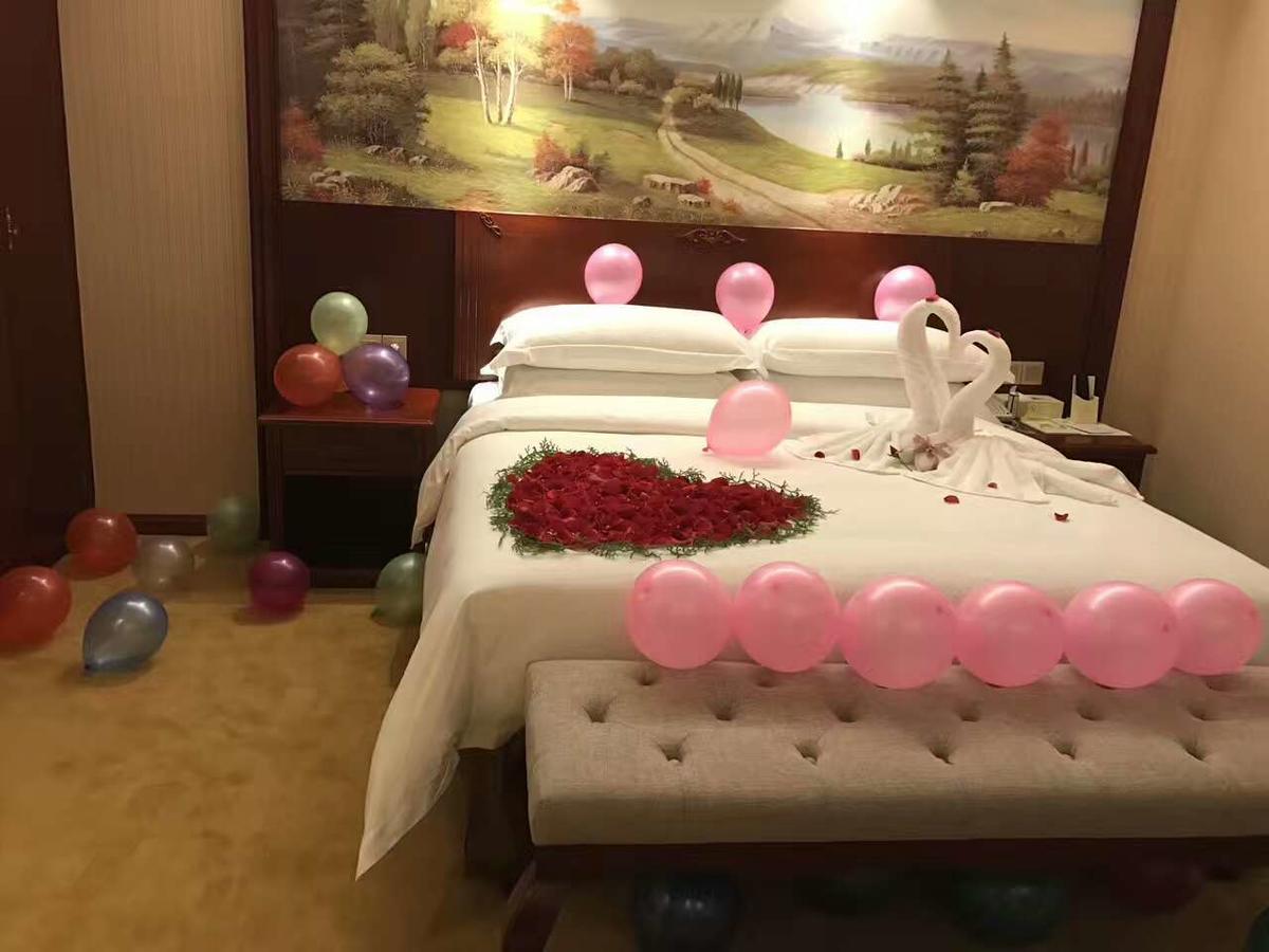 Vienna Hotel Zhongshan Guzhen Town Center Luaran gambar