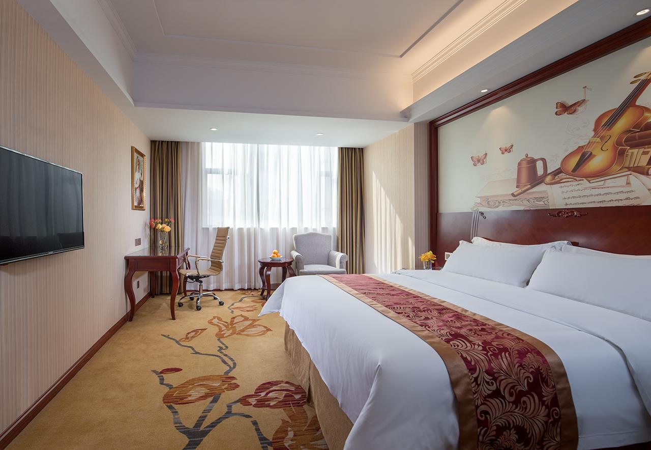 Vienna Hotel Zhongshan Guzhen Town Center Luaran gambar